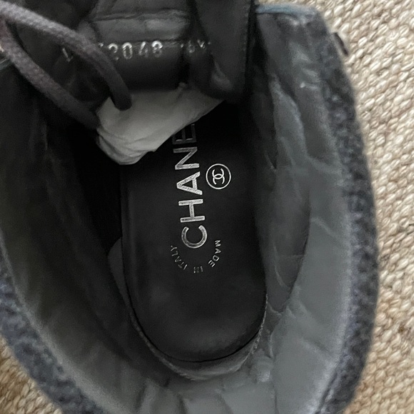 CHANEL Black Quilted Interior Boots - Picture 6 of 9